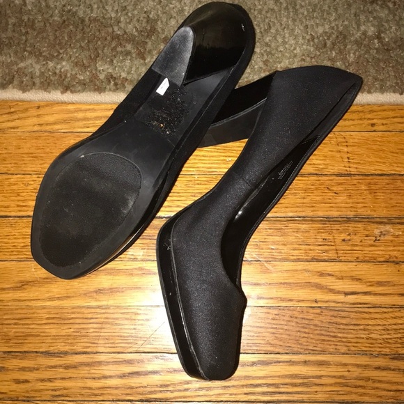 Black fabric block heels/pump - Picture 3 of 6